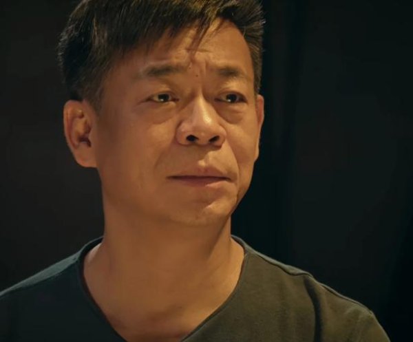 AG·真人(官方)网址 孙浩千里寂20年，却因张嘉译的襄理，凭《主角》重返央视
