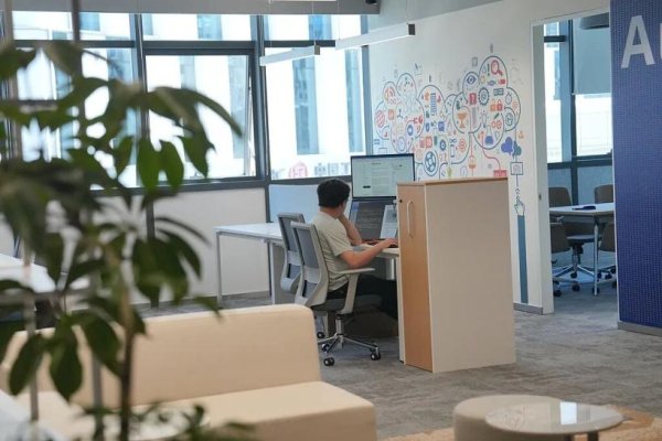 AG真人国际app中国官方商店下载 “一东说念主公司”刷屏：拆解OPC三个字母